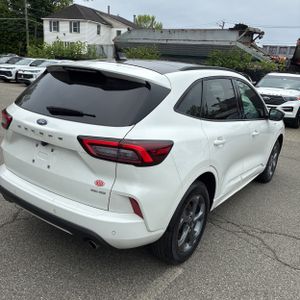 FORD ESCAPE ST-LINE - 7