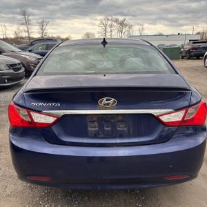 HYUNDAI SONATA GLS - 7