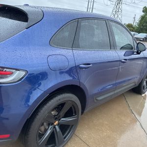 PORSCHE MACAN - 9