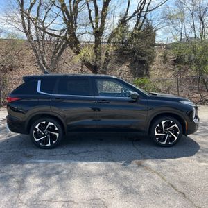 MITSUBISHI OUTLANDER SE 2.5 S-AWC - 10