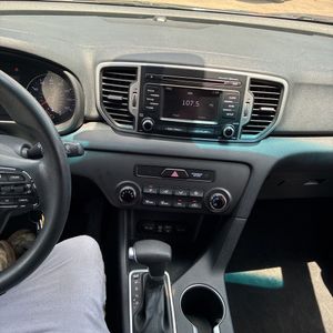 صورة مصغرة 37 لـ 2017 KIA SPORTAGE LX