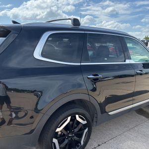 صورة 9 لـ 2025 KIA TELLURIDE S