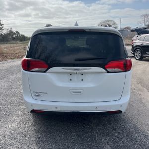 CHRYSLER PACIFICA TOURING L - 7