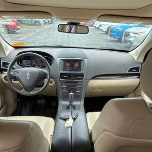 صورة مصغرة 37 لـ 2014 Lincoln MKT ECOBOOST