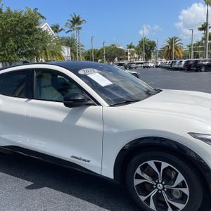 2023 FORD MUSTANG MACH-E PREMIUM 缩略图 13