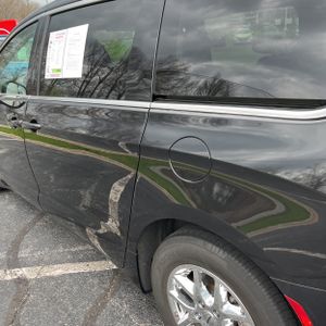 CHRYSLER PACIFICA TOURING L - 6