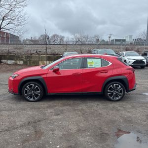 Lexus UX 250h Base - 3