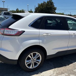 FORD EDGE SEL - 9