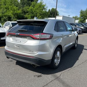 FORD EDGE SEL - 8