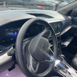 2024 Volkswagen TAOS SE — миниатюра 37