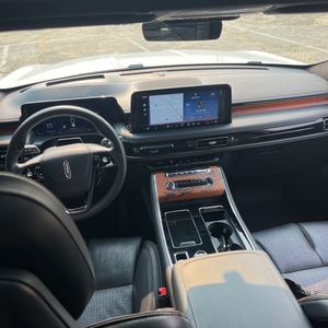 صورة مصغرة 38 لـ 2025 Lincoln AVIATOR BLACK LABEL