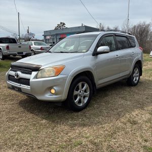 Toyota RAV4 Limited - 1