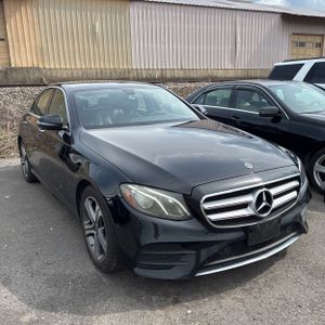 MERCEDES-BENZ E-CLASS - 8