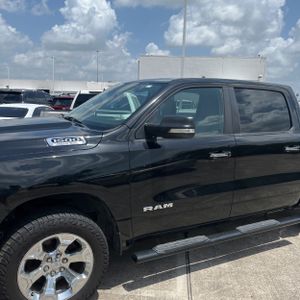 2019 RAM 1500 BIG HORN 照片 2