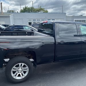 2018 Chevrolet SILVERADO 1500 LT photo 9