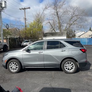 CHEVROLET EQUINOX LT - 3