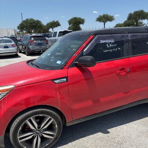 2017 KIA SOUL + — фото 2