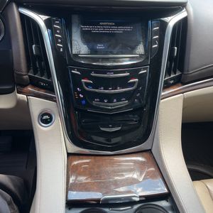 صورة مصغرة 40 لـ 2017 Cadillac ESCALADE PREMIUM LUXURY