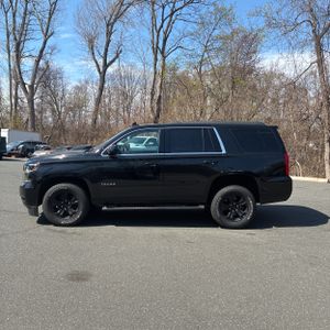 CHEVROLET TAHOE LS - 3