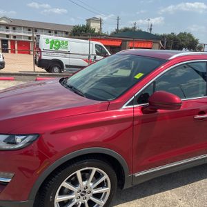 صورة 2 لـ 2019 Lincoln MKC RESERVE