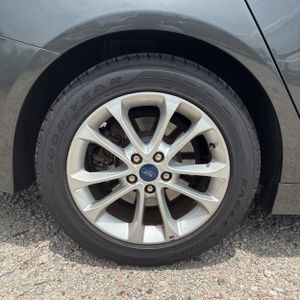صورة مصغرة 19 لـ 2019 FORD FUSION SE