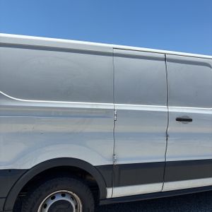 FORD TRANSIT 150 - 9