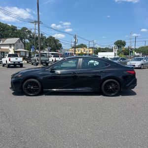 2026 Toyota CAMRY SE photo 3