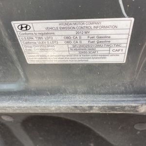 2012 Hyundai SANTA FE SE — миниатюра 36