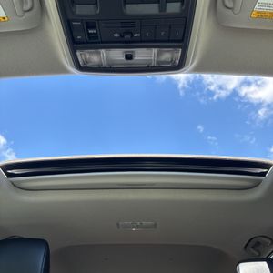 2018 Toyota 4RUNNER SR5 PREMIUM — фото 36