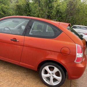HYUNDAI ACCENT SE - 6