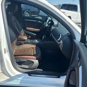 صورة 32 لـ 2018 AUDI A3 PREMIUM