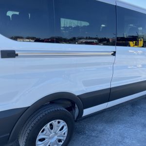 FORD TRANSIT-350 PASSENGER V. XLT - 9