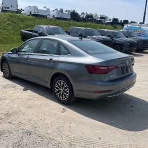 VOLKSWAGEN JETTA SE - 5