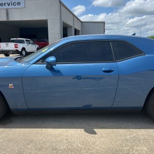 DODGE CHALLENGER R/T SCAT PACK - 4