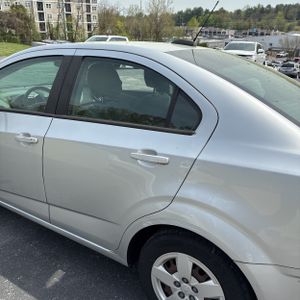 CHEVROLET SONIC LS AUTO - 5