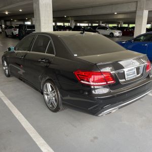 MERCEDES-BENZ E-CLASS - 4