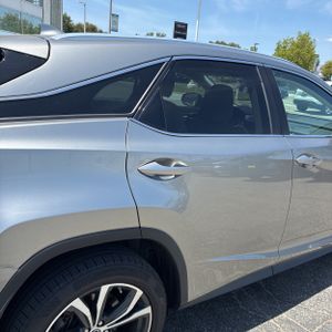 صورة 9 لـ 2022 Lexus RX 350 BASE