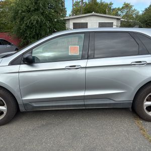 FORD EDGE SE - 4