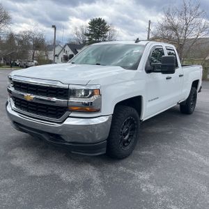 CHEVROLET SILVERADO 1500 LS - 1