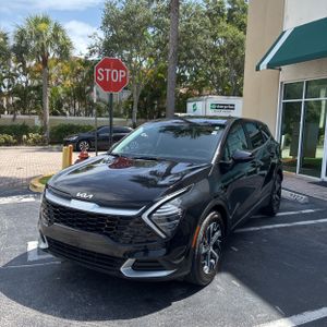 2024 KIA SPORTAGE EX photo 1