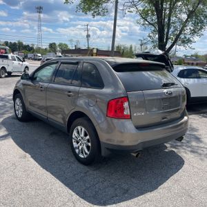 FORD EDGE SEL - 4