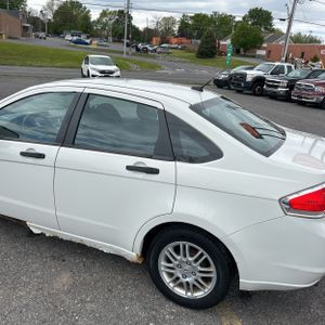 FORD FOCUS SE - 6