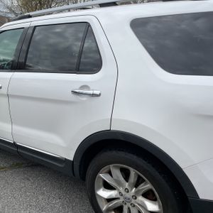 FORD EXPLORER LIMITED - 6