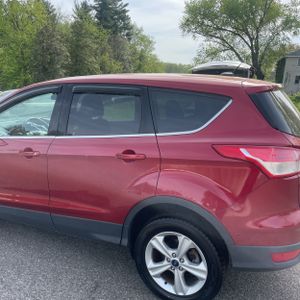 FORD ESCAPE SE - 5
