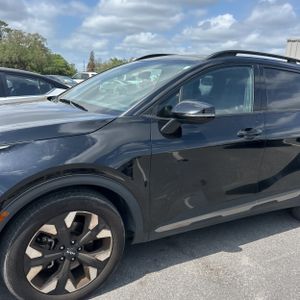 KIA SPORTAGE X-LINE - 2