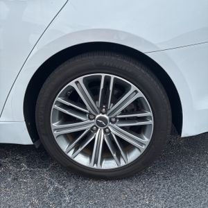 2019 Genesis G80 3.8 — миниатюра 18