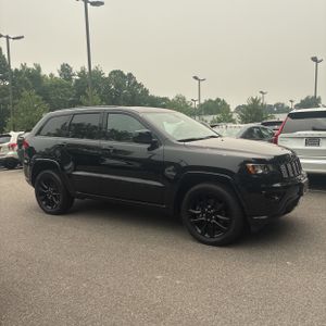 2022 JEEP GRAND CHEROKEE WK LAREDO X 照片 10