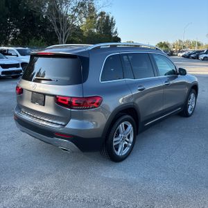 MERCEDES-BENZ GLB - 8