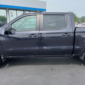 صورة 4 لـ 2024 Chevrolet SILVERADO 1500 RST
