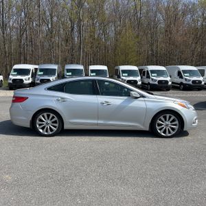 HYUNDAI AZERA BASE - 10